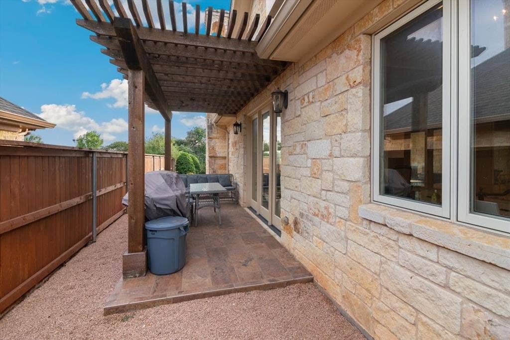 1608 Ridgewood Drive, Waco, TX 76710 1608 Ridgewood Drive, Waco, TX 76710