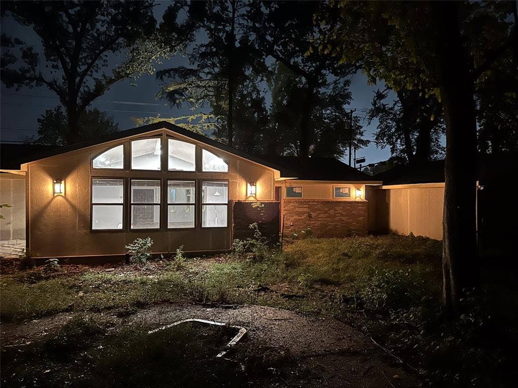 2708 Mcdonald Road, Tyler, TX 75701 2708 Mcdonald Road, Tyler, TX 75701