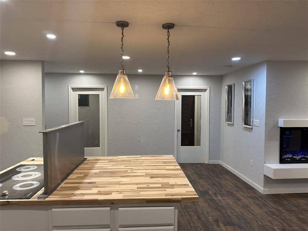2708 Mcdonald Road, Tyler, TX 75701 2708 Mcdonald Road, Tyler, TX 75701