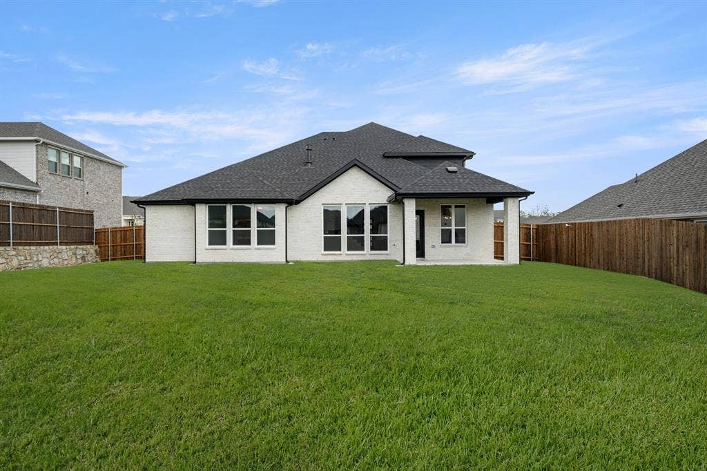 962 Richard Pittmon Drive, DeSoto, TX 75115 962 Richard Pittmon- Back-2