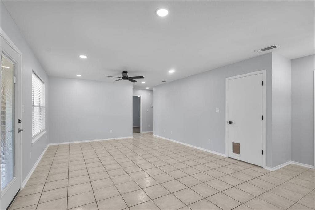1114 WOODLANDS PARK, Lindale, TX 75771 1114 WOODLANDS PARK, Lindale, TX 75771