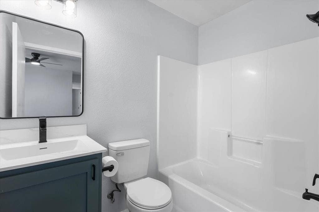 1114 WOODLANDS PARK, Lindale, TX 75771 1114 WOODLANDS PARK, Lindale, TX 75771