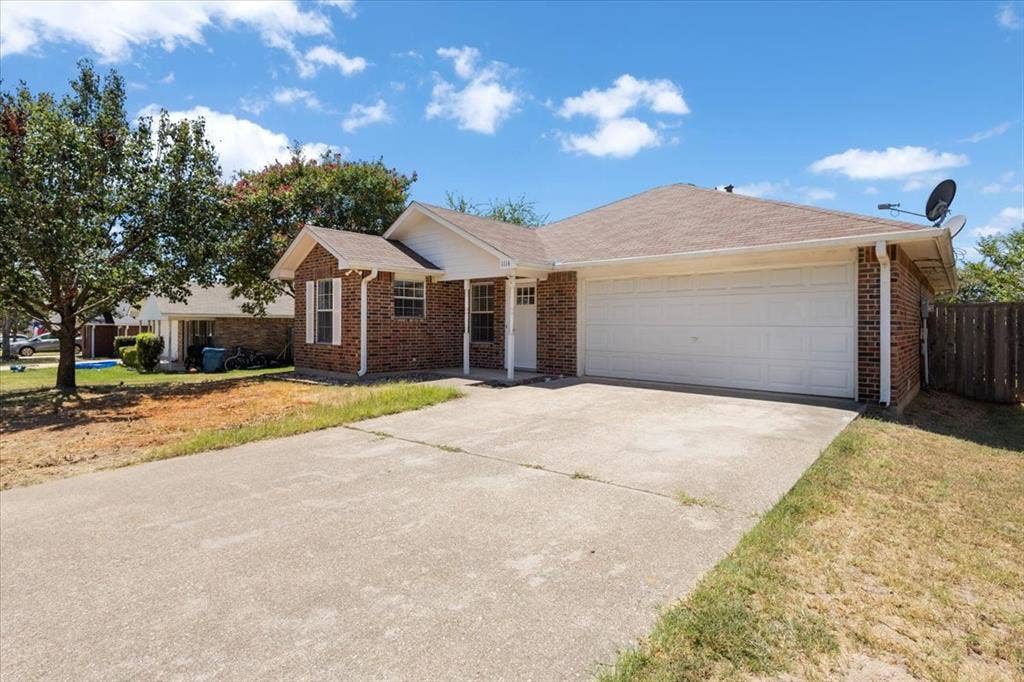 1114 WOODLANDS PARK, Lindale, TX 75771 1114 WOODLANDS PARK, Lindale, TX 75771