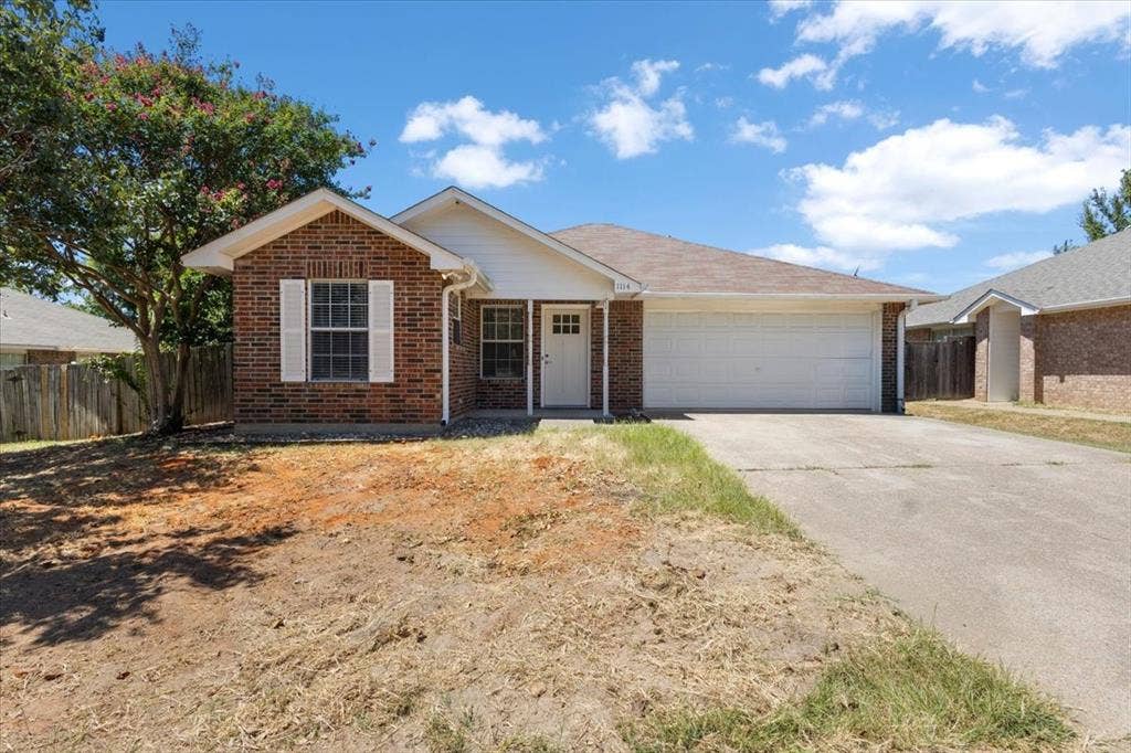 1114 WOODLANDS PARK, Lindale, TX 75771 1114 WOODLANDS PARK, Lindale, TX 75771
