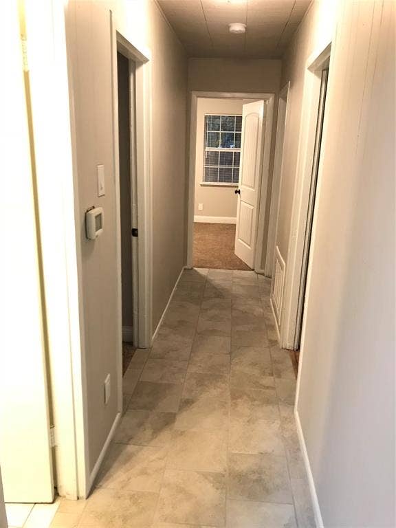 1502 Dale Place, Irving, TX 75061 1502 Dale Place, Irving, TX 75061