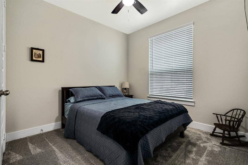1913 Briar Hill Drive, Denton, TX 76207 1913 Briar Hill Drive, Denton, TX 76207