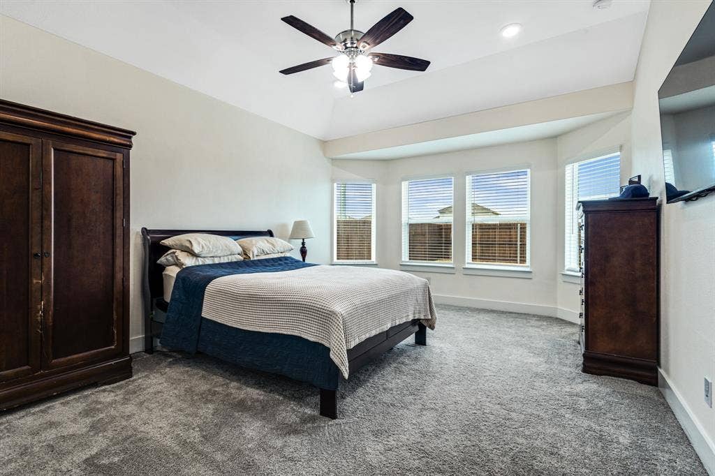1913 Briar Hill Drive, Denton, TX 76207 1913 Briar Hill Drive, Denton, TX 76207