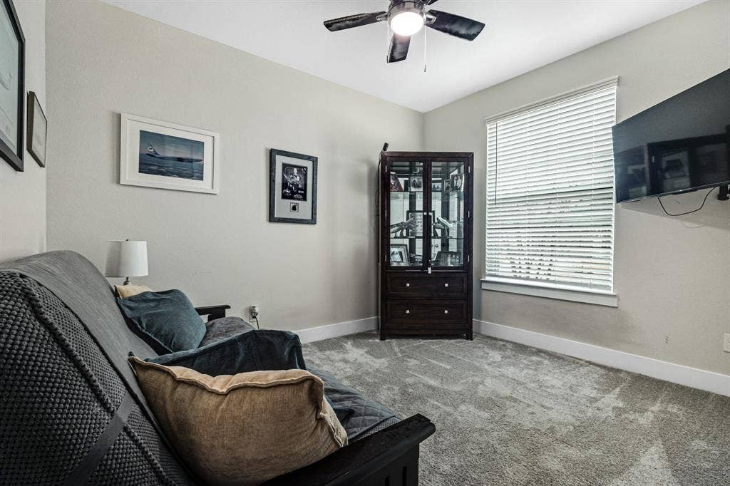 1913 Briar Hill Drive, Denton, TX 76207 1913 Briar Hill Drive, Denton, TX 76207