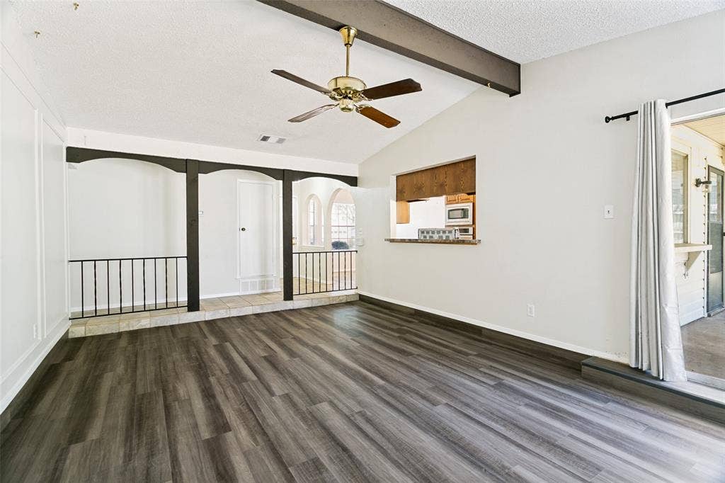 Easy access to the kitchen. Enjoy all the natural light!