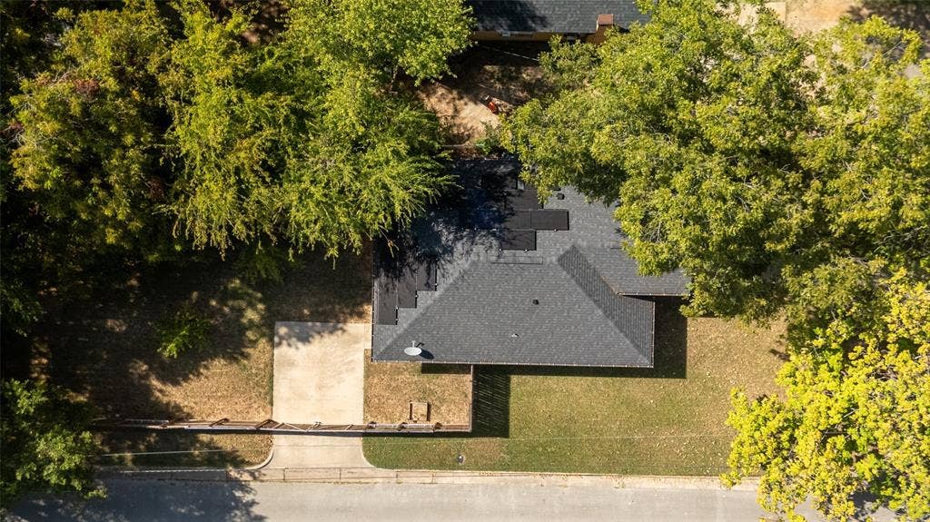 1315 N Ross Avenue, Tyler, TX 75702 1315 N Ross Avenue, Tyler, TX 75702