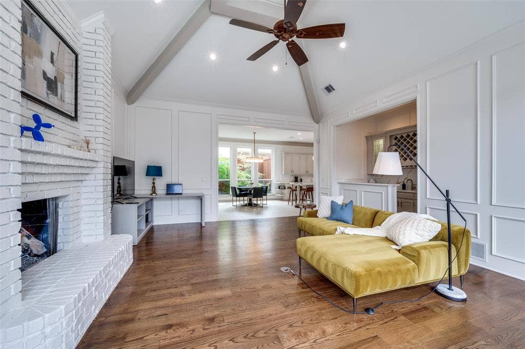 4605 Adrian Way, Plano, TX 75024 4605 Adrian Way, Plano, TX 75024