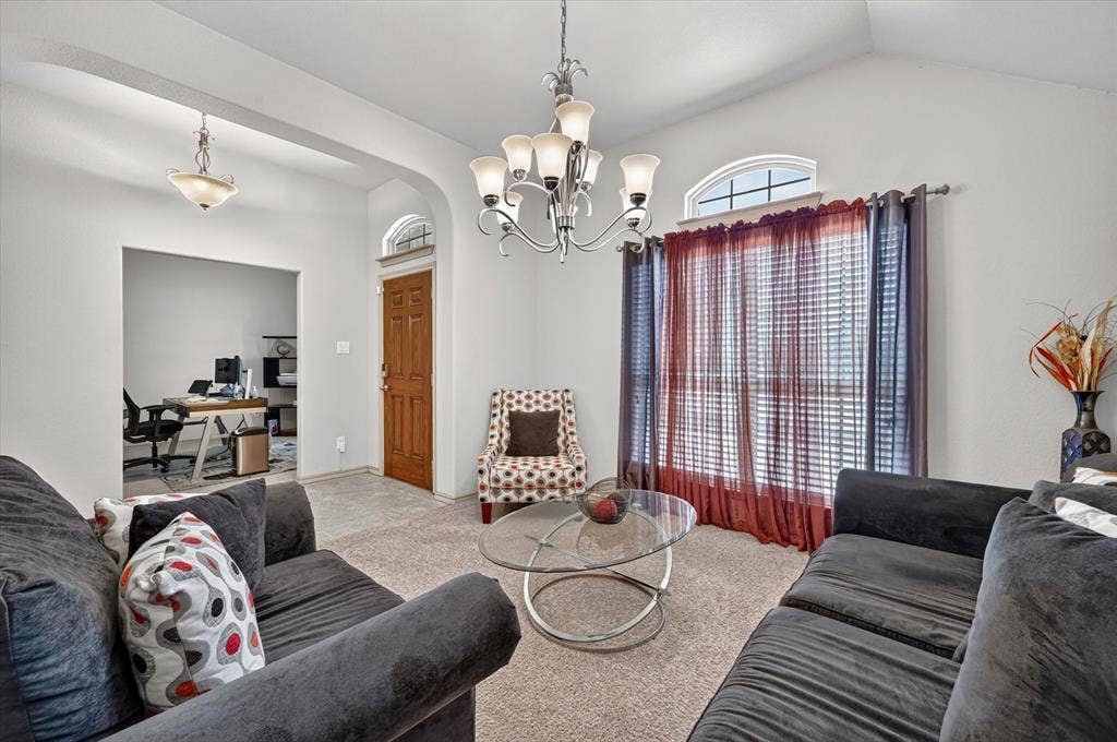 1107 Fairhaven Drive, Glenn Heights, TX 75154 1107 Fairhaven Drive, Glenn Heights, TX 75154