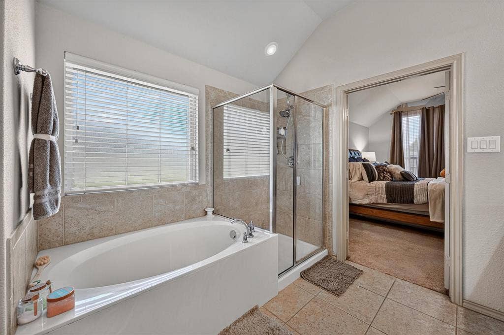 1107 Fairhaven Drive, Glenn Heights, TX 75154 1107 Fairhaven Drive, Glenn Heights, TX 75154