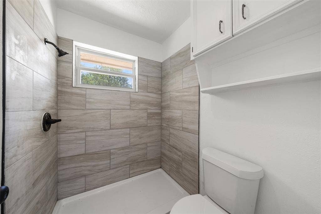 229 Crockett Lane, Hewitt, TX 76643 229 Crockett Lane, Hewitt, TX 76643