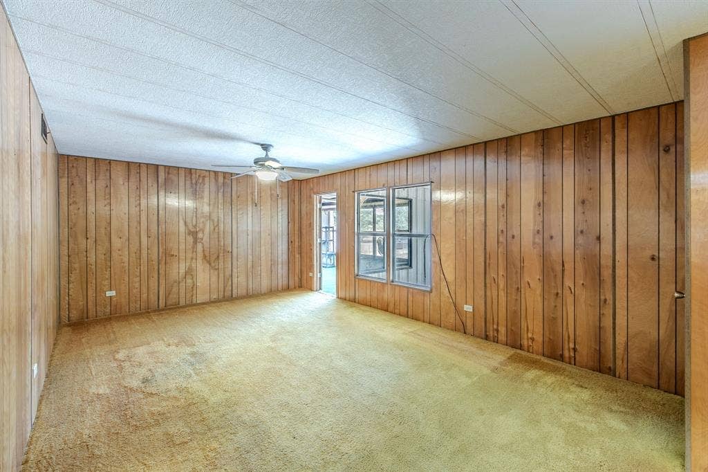 5749 S Rock Creek Loop, Waco, TX 76708 5749 S Rock Creek Loop, Waco, TX 76708