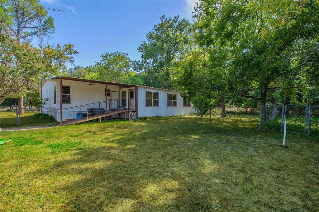 5749 S Rock Creek Loop, Waco, TX 76708 5749 S Rock Creek Loop, Waco, TX 76708