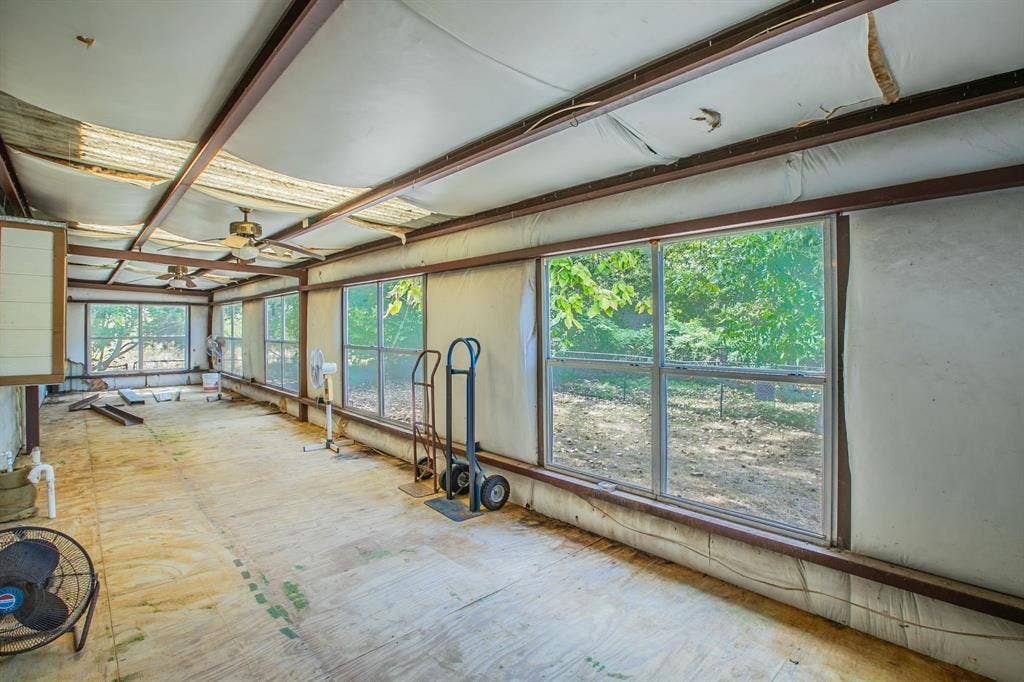 5749 S Rock Creek Loop, Waco, TX 76708 5749 S Rock Creek Loop, Waco, TX 76708
