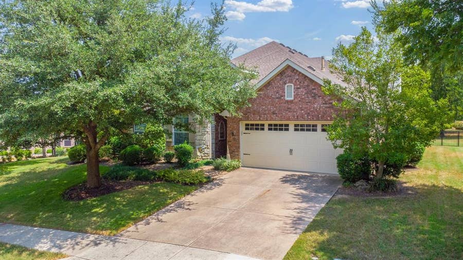 Property photo for 919 Quarry Oaks Drive, Fairview, TX