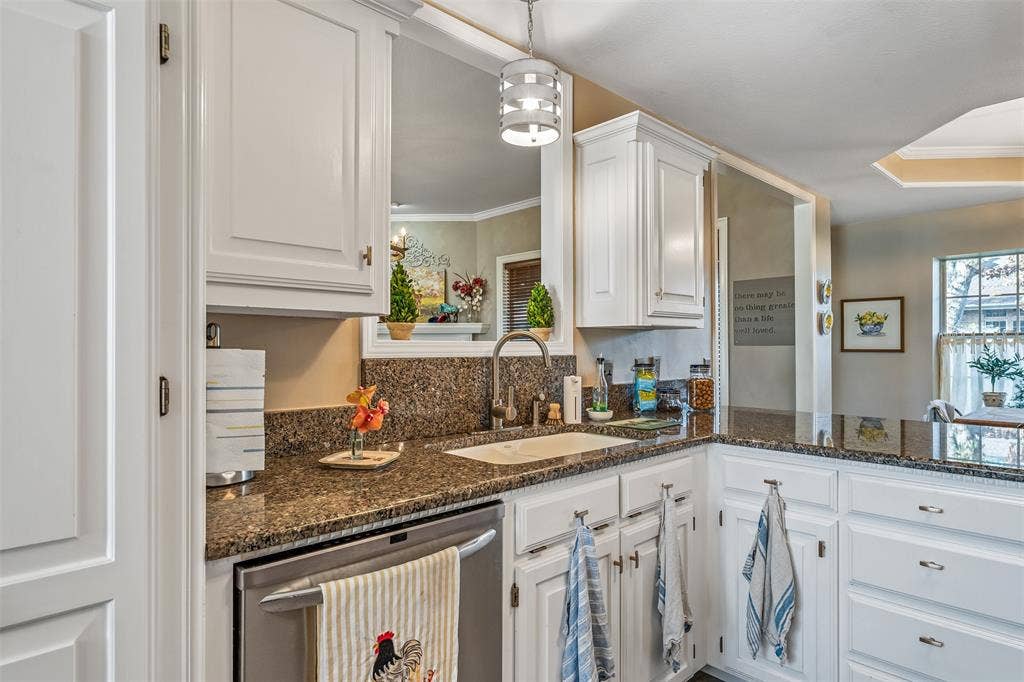 18564 County Road 1100, Flint, TX 75762 18564 County Road 1100, Flint, TX 75762