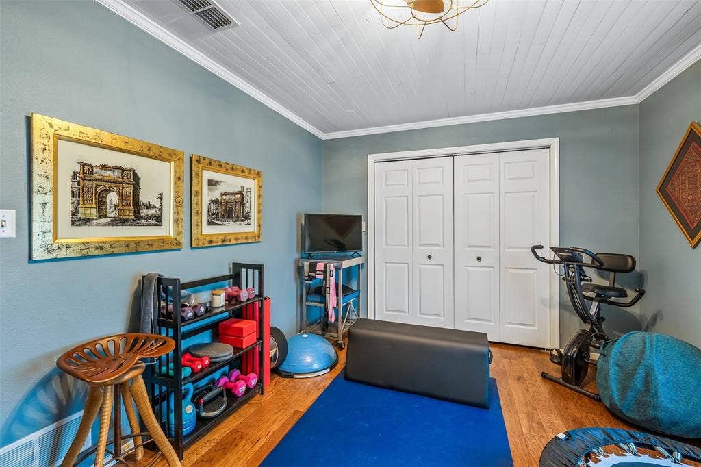 18564 County Road 1100, Flint, TX 75762 18564 County Road 1100, Flint, TX 75762