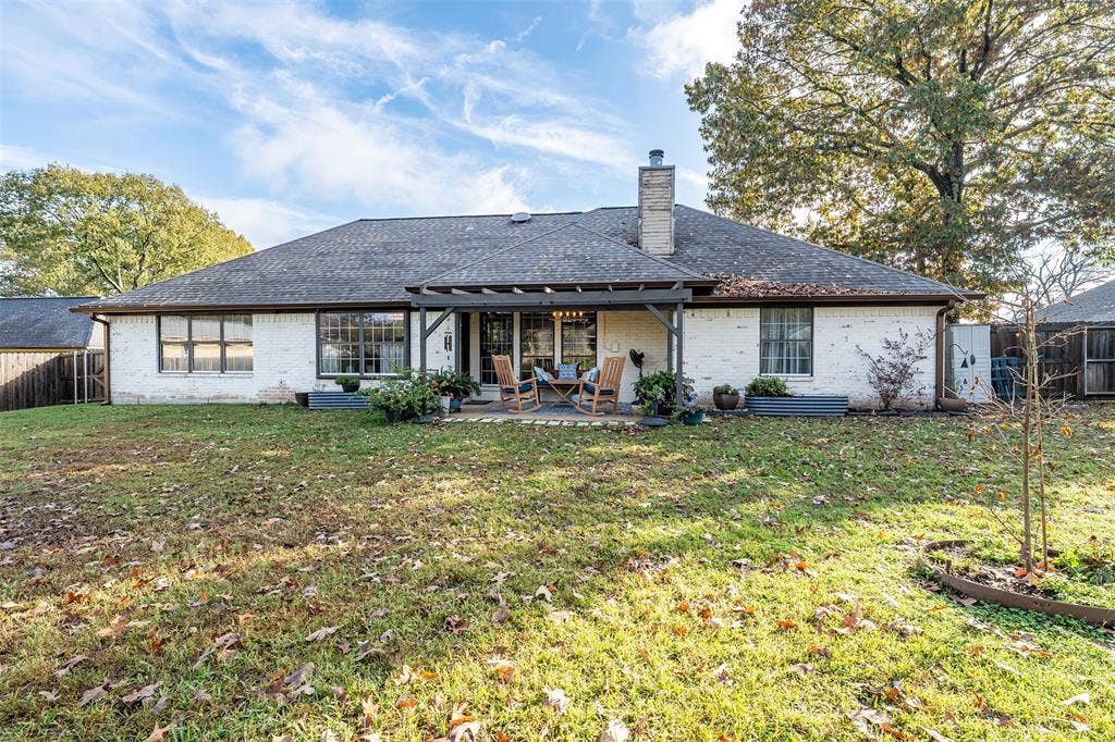 18564 County Road 1100, Flint, TX 75762 18564 County Road 1100, Flint, TX 75762