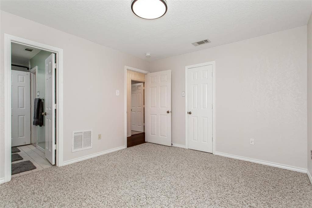 2407 Briarcliff Drive, Irving, TX 75062 2407 Briarcliff Drive, Irving, TX 75062
