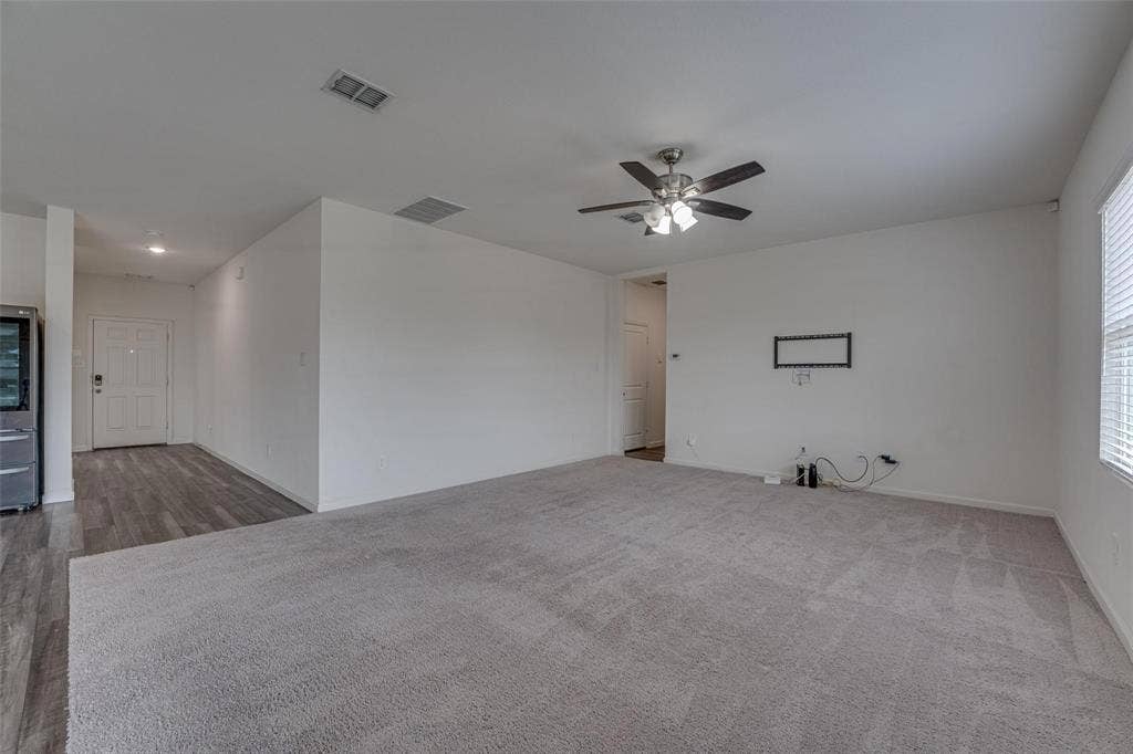 767 Camden Drive, Lavon, TX 75166 767 Camden Drive, Lavon, TX 75166