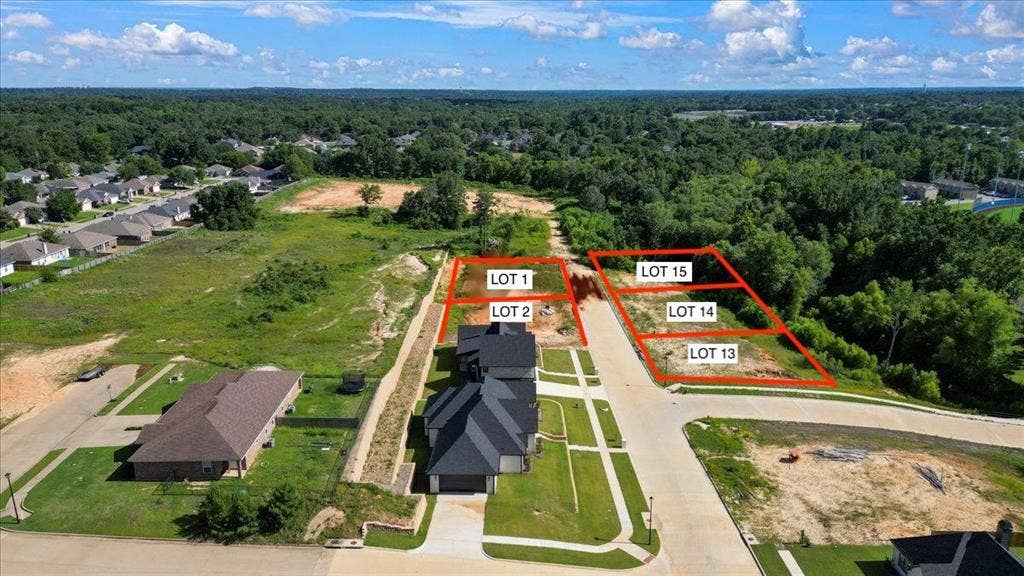 993 Mallard Drive, Lindale, TX 75771 993 Mallard Drive, Lindale, TX 75771