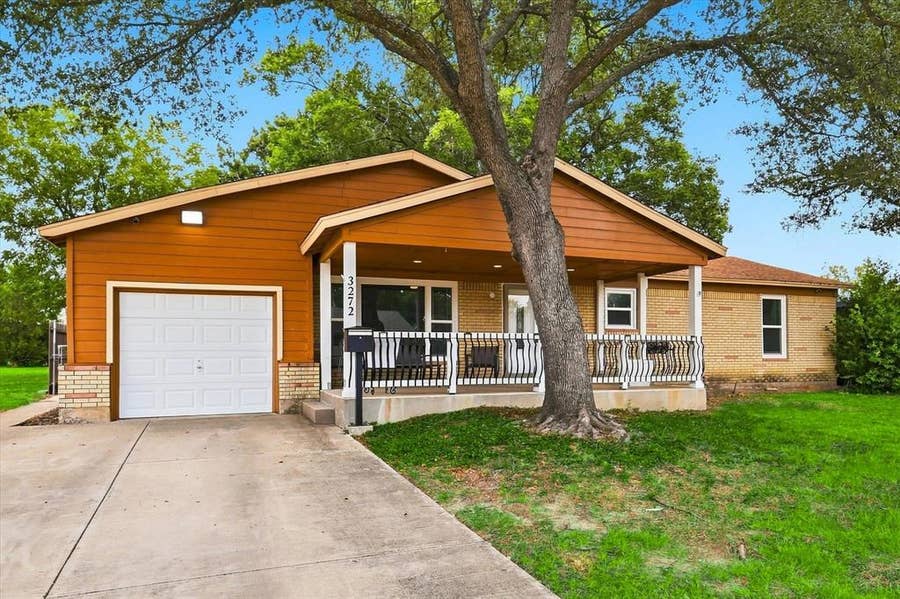 Property photo for 3272 Mimosa Park Drive, Richland Hills, TX