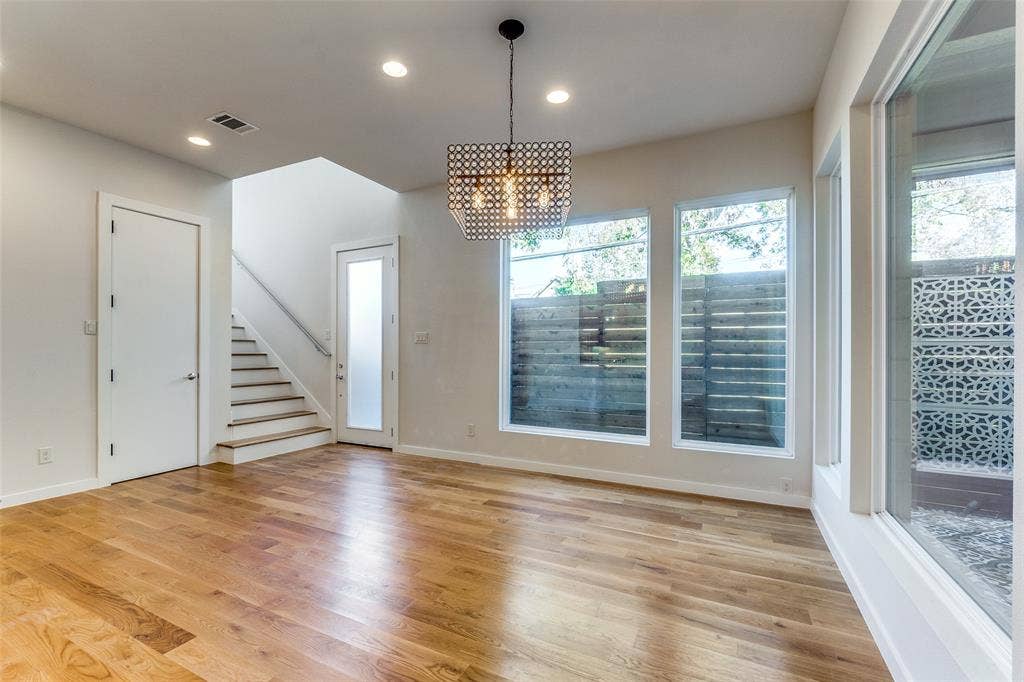 2070 Modern Place, Dallas, TX 75214