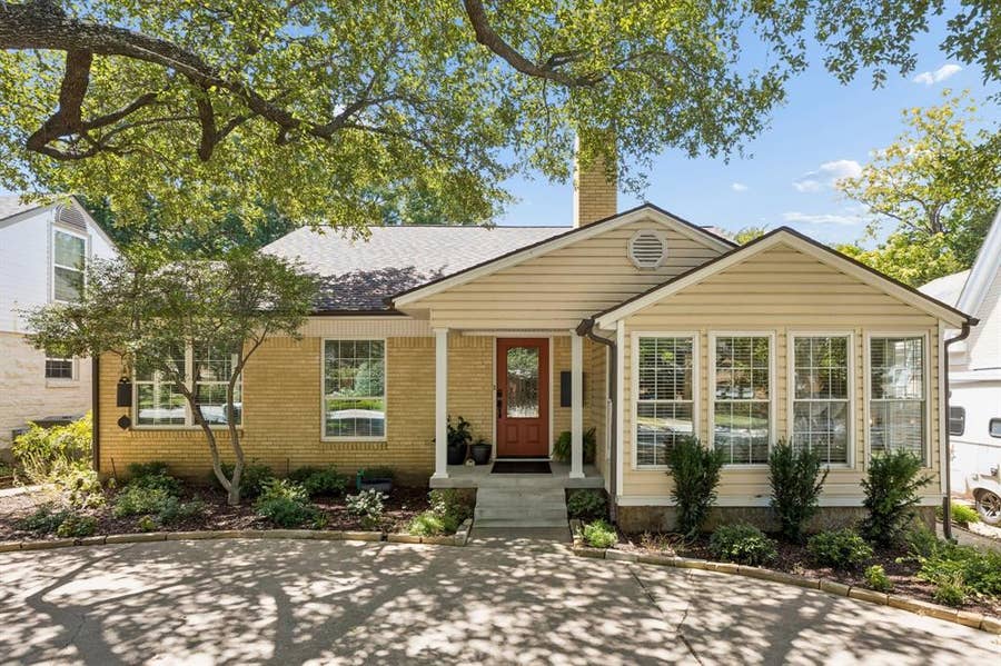 Property photo for 1147 N Windomere Avenue, Dallas, TX