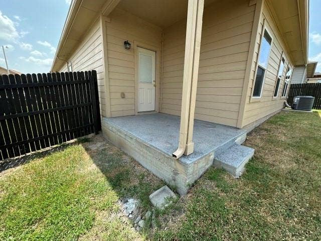 15108 Bullbrier Road, Austin, TX 78724 15108 Bullbrier Road, Austin, TX 78724