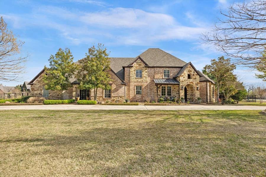 Property photo for 161 Ridgemont Drive, Heath, TX