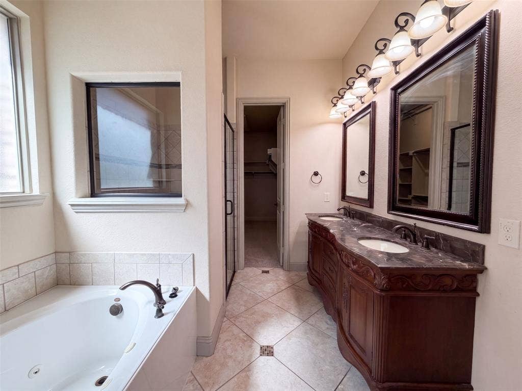 4905 Palm Springs Drive, McKinney, TX 75070 4905 Palm Springs Drive, McKinney, TX 75070