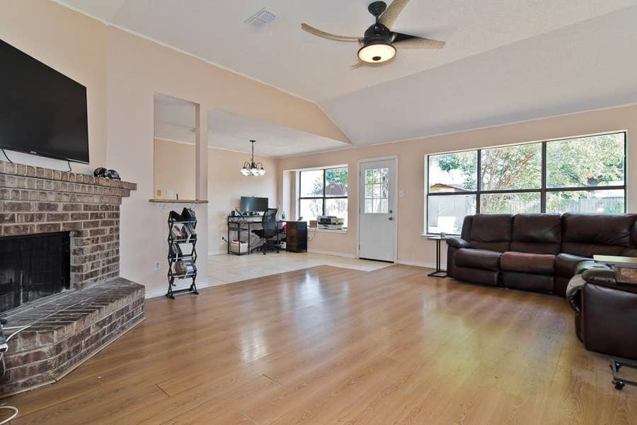 Property photo for 6545 Meadowlark Lane E, Watauga, TX