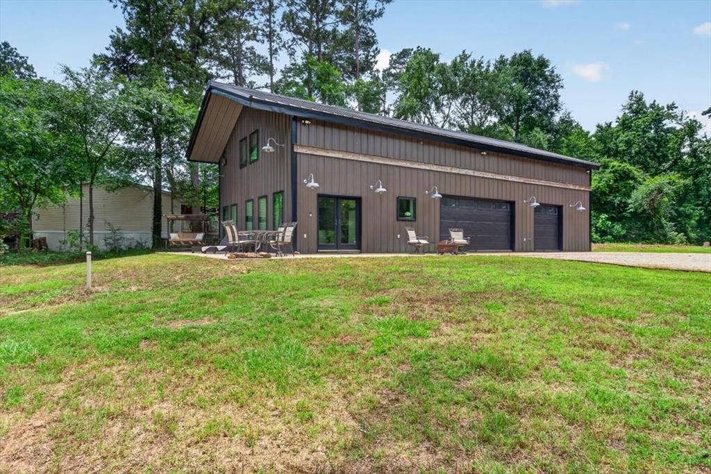21277 Joe Paul Lane, #R, Chandler, TX 75758 21277 Joe Paul Lane, #R, Chandler, TX 75758