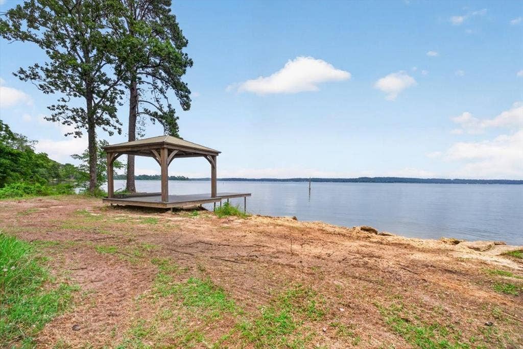 21277 Joe Paul Lane, #R, Chandler, TX 75758 21277 Joe Paul Lane, #R, Chandler, TX 75758