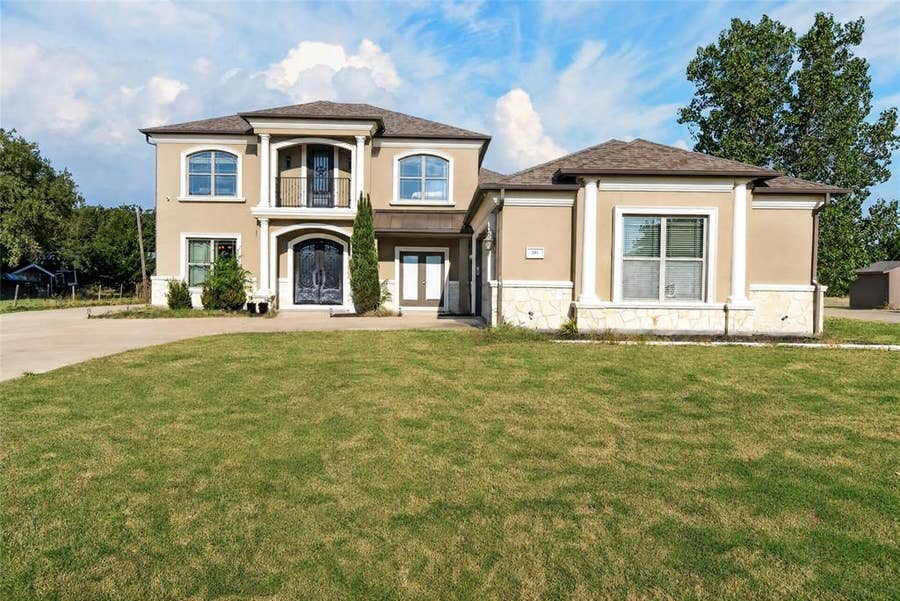 Property photo for 281 Rose Garden Drive, McKinney, TX