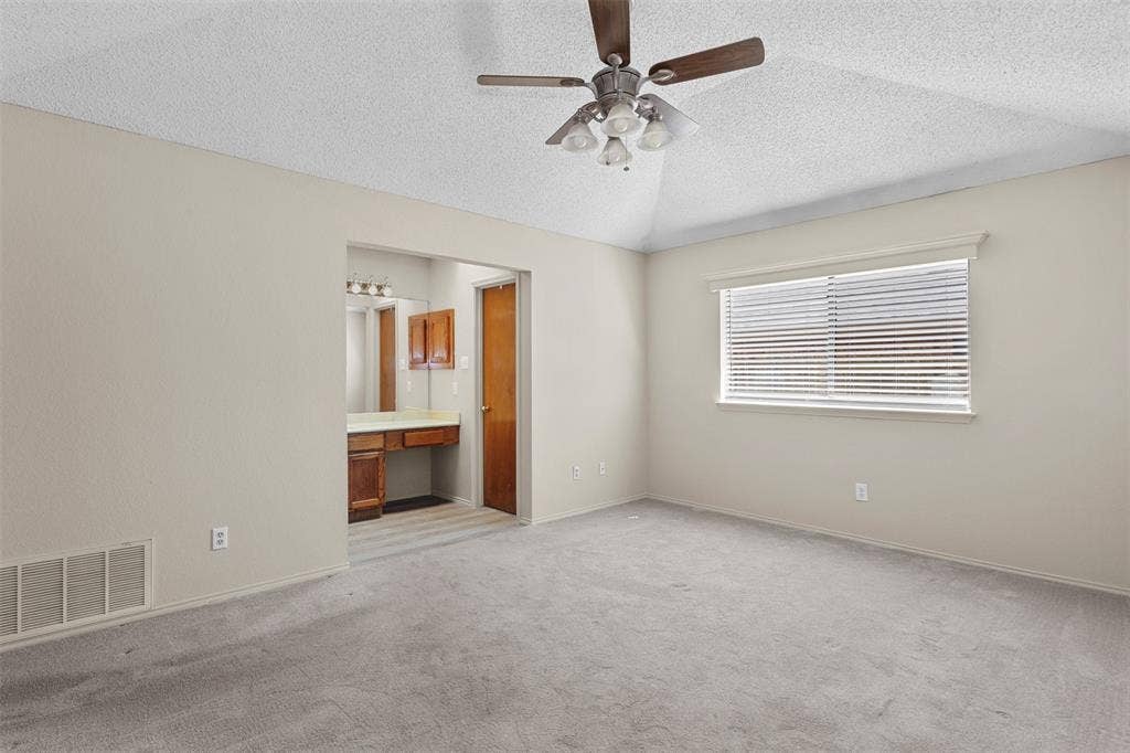 6508 Fairview Drive, Watauga, TX 76148 6508 Fairview Drive, Watauga, TX 76148