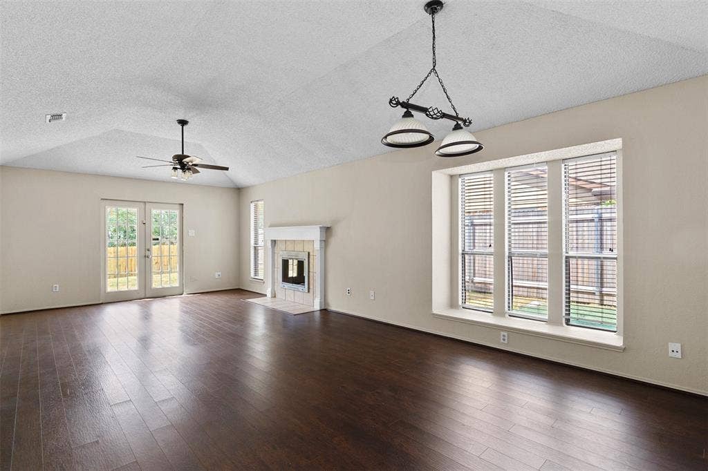 6508 Fairview Drive, Watauga, TX 76148 6508 Fairview Drive, Watauga, TX 76148