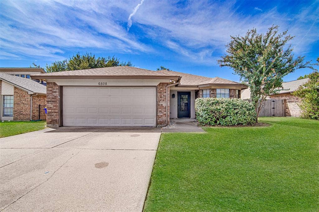 6508 Fairview Drive, Watauga, TX 76148 6508 Fairview Drive, Watauga, TX 76148
