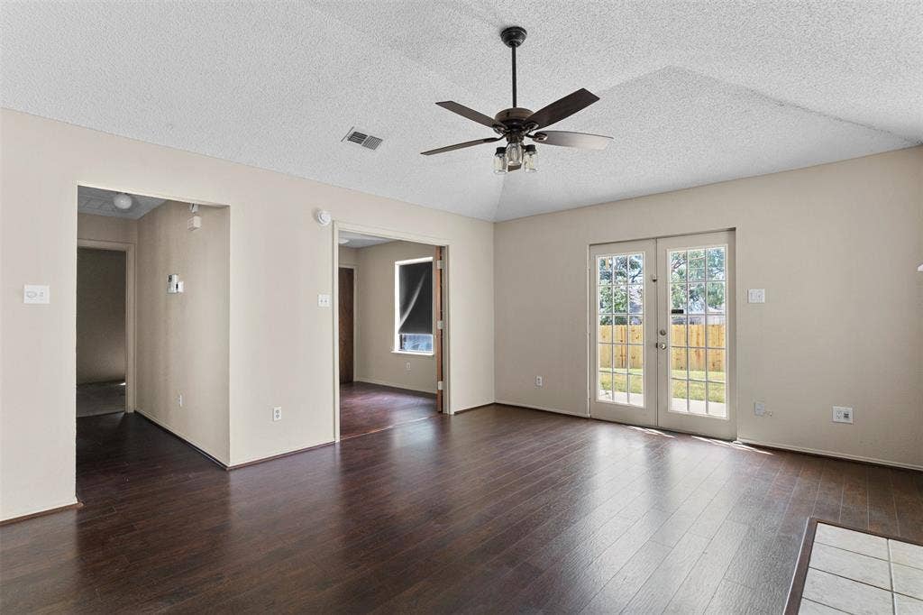 6508 Fairview Drive, Watauga, TX 76148 6508 Fairview Drive, Watauga, TX 76148