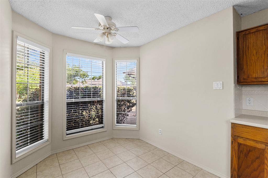 6508 Fairview Drive, Watauga, TX 76148 6508 Fairview Drive, Watauga, TX 76148