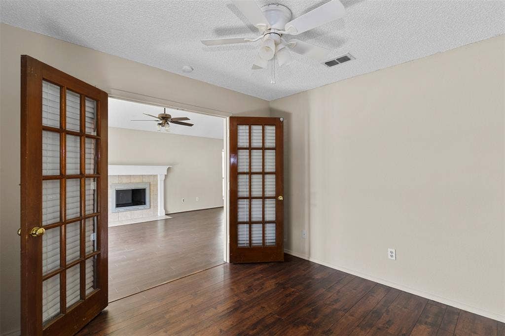 6508 Fairview Drive, Watauga, TX 76148 6508 Fairview Drive, Watauga, TX 76148