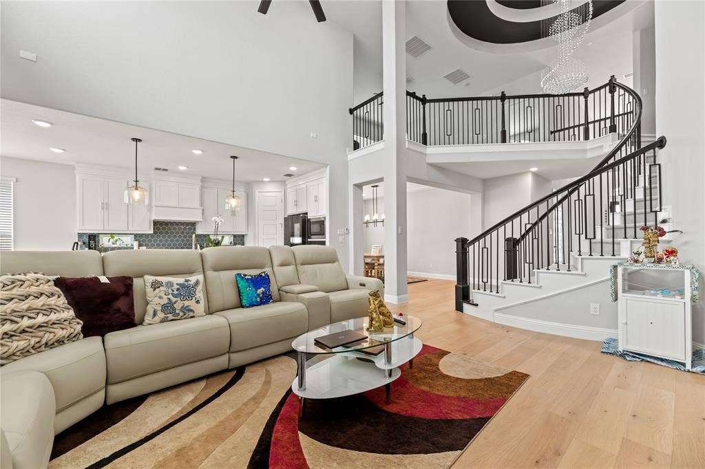 10609 Grayhead Drive, Frisco, TX 75035 10609 Grayhead Drive, Frisco, TX 75035