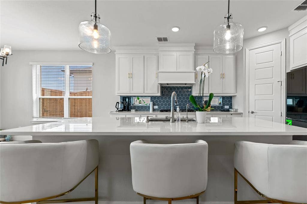 10609 Grayhead Drive, Frisco, TX 75035 10609 Grayhead Drive, Frisco, TX 75035