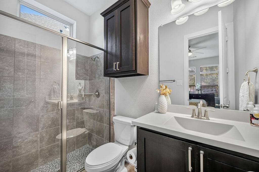 7831 Southfork Bend, Irving, TX 75063