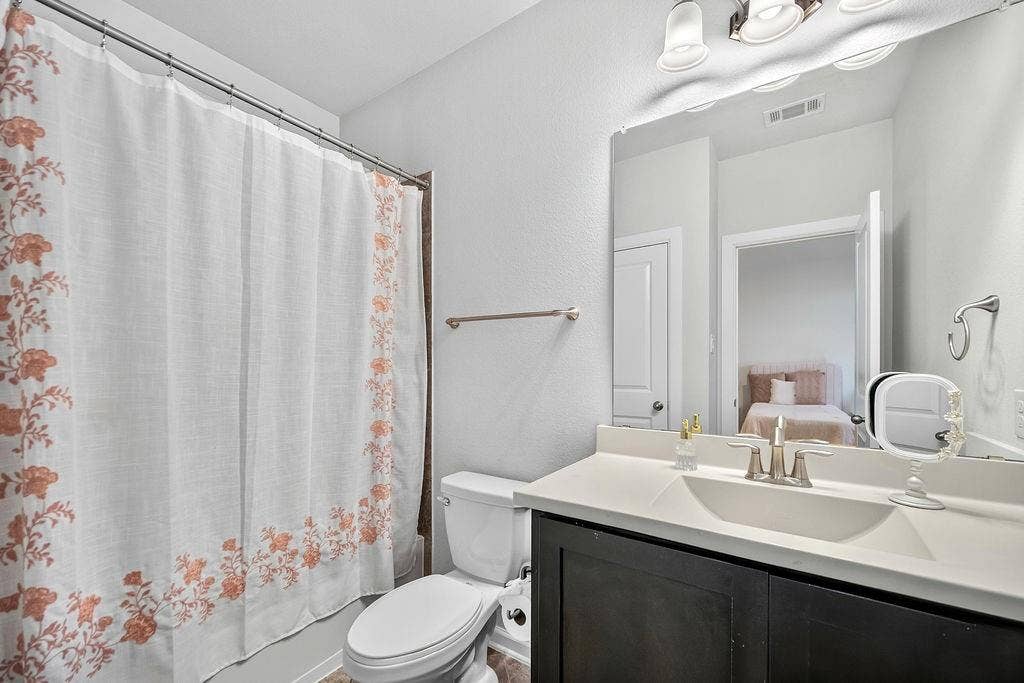 7831 Southfork Bend, Irving, TX 75063
