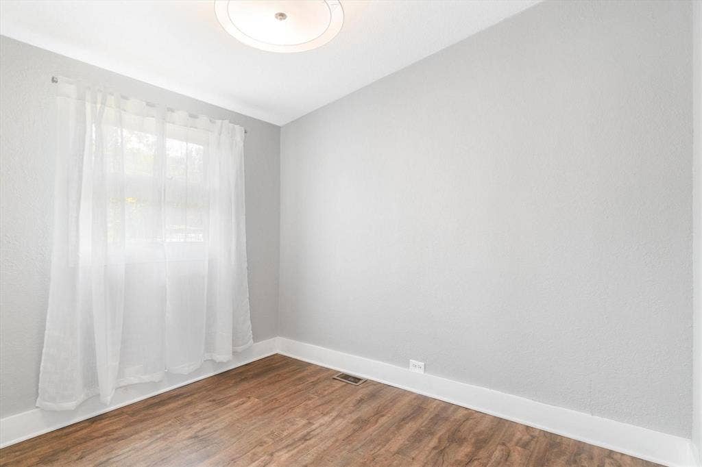 230 Shady Shores Drive, Mabank, TX 75156 Recessed lighting, wood-finish flooring, and light-toned walls