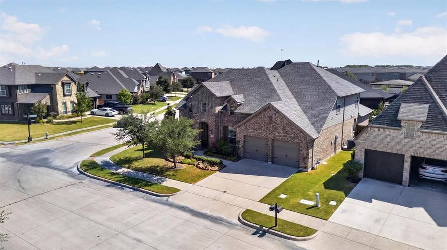 Property photo for 1516 Tavistock Road, Forney, TX